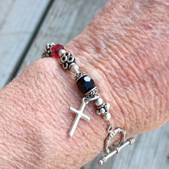 STERLING CRYSTAL CROSS BRACELET - Picture 5 of 5